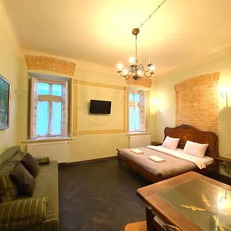 в центрі на вулиці валова 21 Apartamento