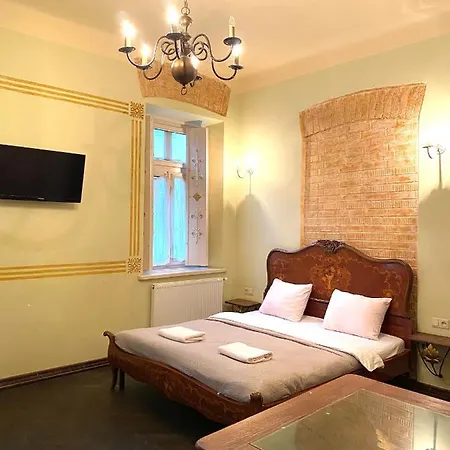 в центрі на вулиці валова 21 Apartment Lemberg