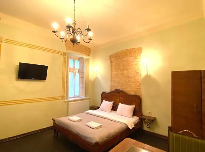 в центрі на вулиці валова 21 Apartment *