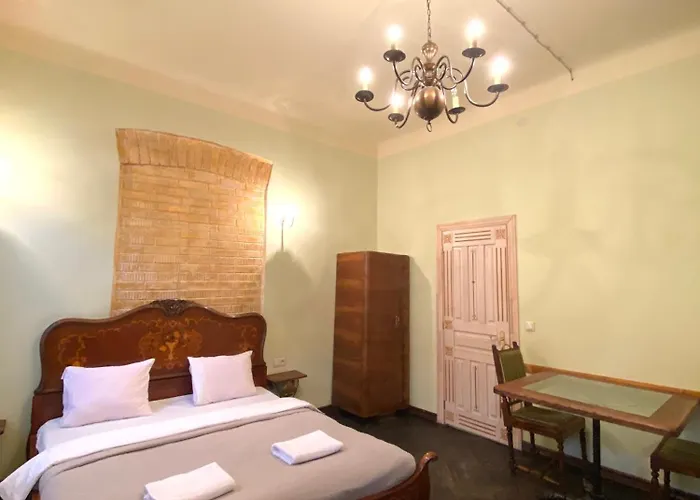 в центрі на вулиці валова 21 Apartment