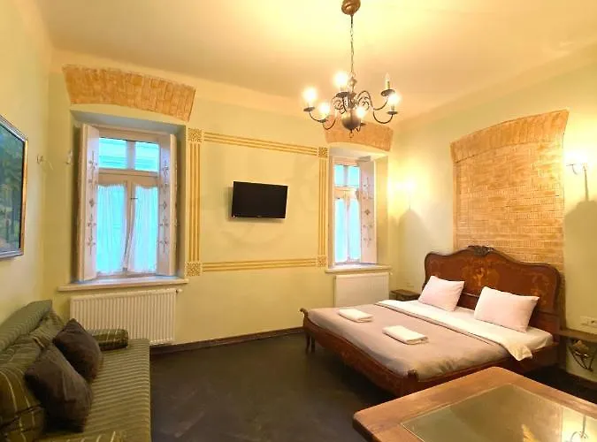 в центрі на вулиці валова 21 Apartment