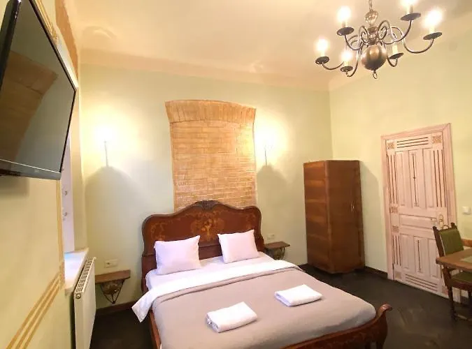 в центрі на вулиці валова 21 Apartment