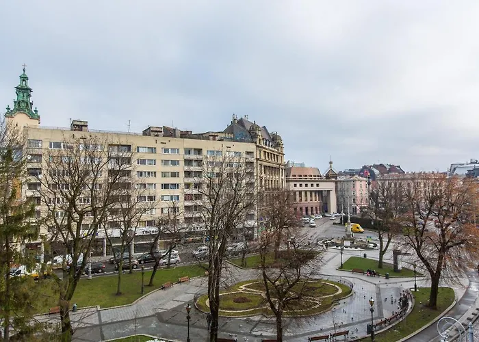 Apartment в центрі на вулиці валова 21 *