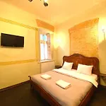 Apartment в центрі на вулиці валова 21