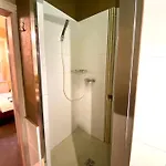 в центрі на вулиці валова 21 Apartment