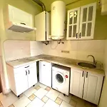 в центрі на вулиці валова 21 Apartment Lviv